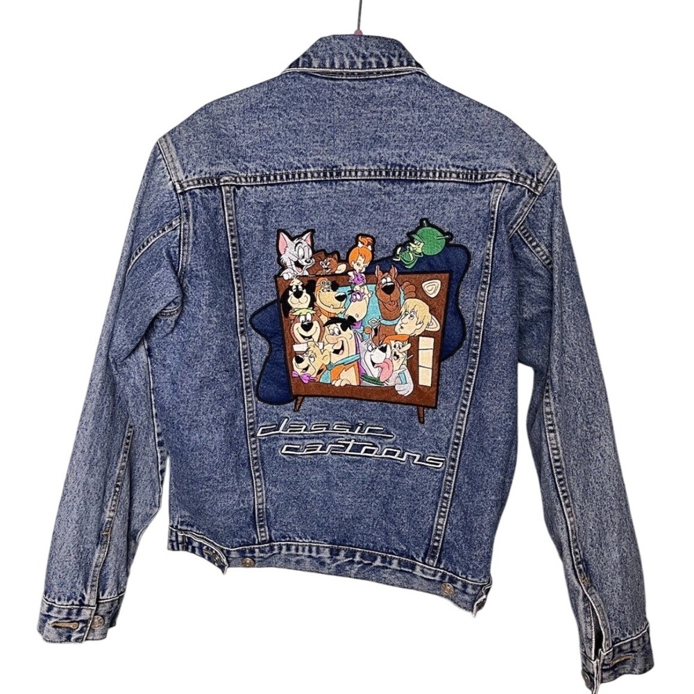 WARNER BROS CARTOONS DENIM JACKET XL FLINTSTONES TOM JERRY SCOOBY FLINTSTONES